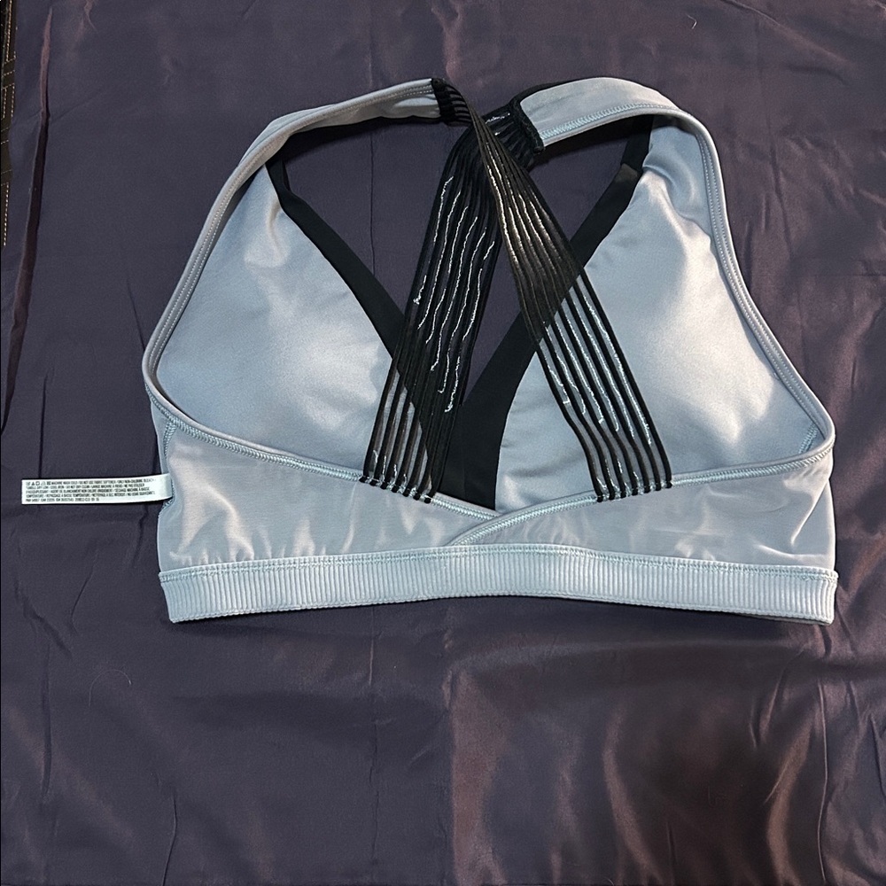 Victoria Secret Sport Bra - Picture 4 of 4